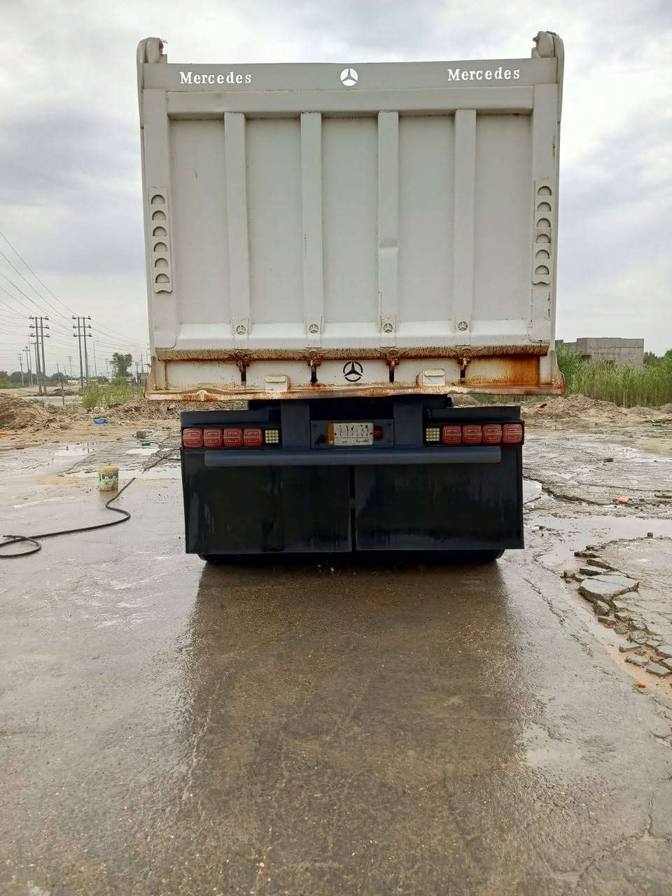 سلام عليكم عربانه للبيع مكان كربلاء مكلف بل نشر ***********
