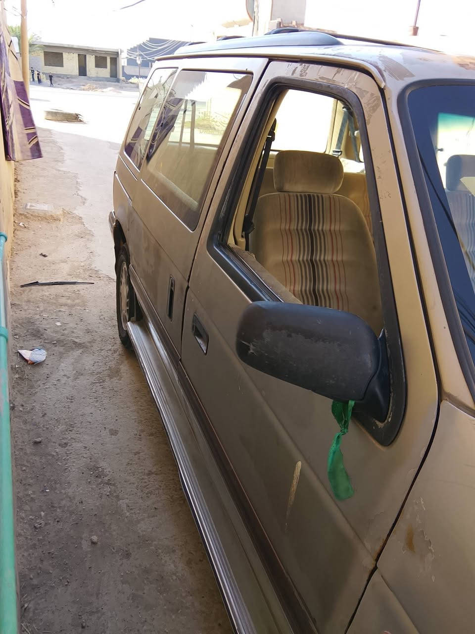 دوج موديل 92 كامله مكمله مكفوله بس صبغ يرادلها تحويل ثاني يوم 7راكب هذا رقمي اي استفسار اني حاضر ***********
سعرها 55 بي مجال
