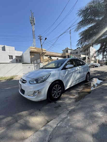 السلام عليكم ..
اكسنت 2016 خليجي 
رقم بغداد بأسمي
تحكمات ستيرن فول
منافذ اوكس وبلوتوث وكامرة خلفية
ماشية 86 الف كيلو 
سيارة جاهزة تبريد ثلج 
تخم تاير جديد وباتري جديد 
يرادلها فقط ملاحضات بسيطة جداً
(دعاميات الامامية والخلفية)
ملاحضة السيارة مابيهة سونار
السعر 110 ورقة وبي مجال 
عنوان بغداد الجادرية
***********هاتف
