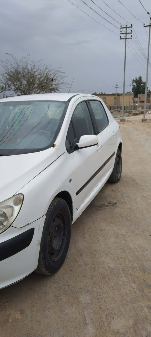 بيجو فرنسي موديل 2005مكينه وكير جدد كير تماتيك مكفوله من الضربه القويه تبريد شغال عوزه فقط فان تايرات وحداديه جدد رقم نجف خياسات مابيه سياره نضيفه بيع 34او مراوس بتكسي ايراني بيجو نضيفه مكان الرميثه
***********
