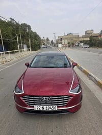 سوناتا. موديل 2023   فول اعلى واقوة  مواصفات  هايبرد ماشية 70 الف  حاد...