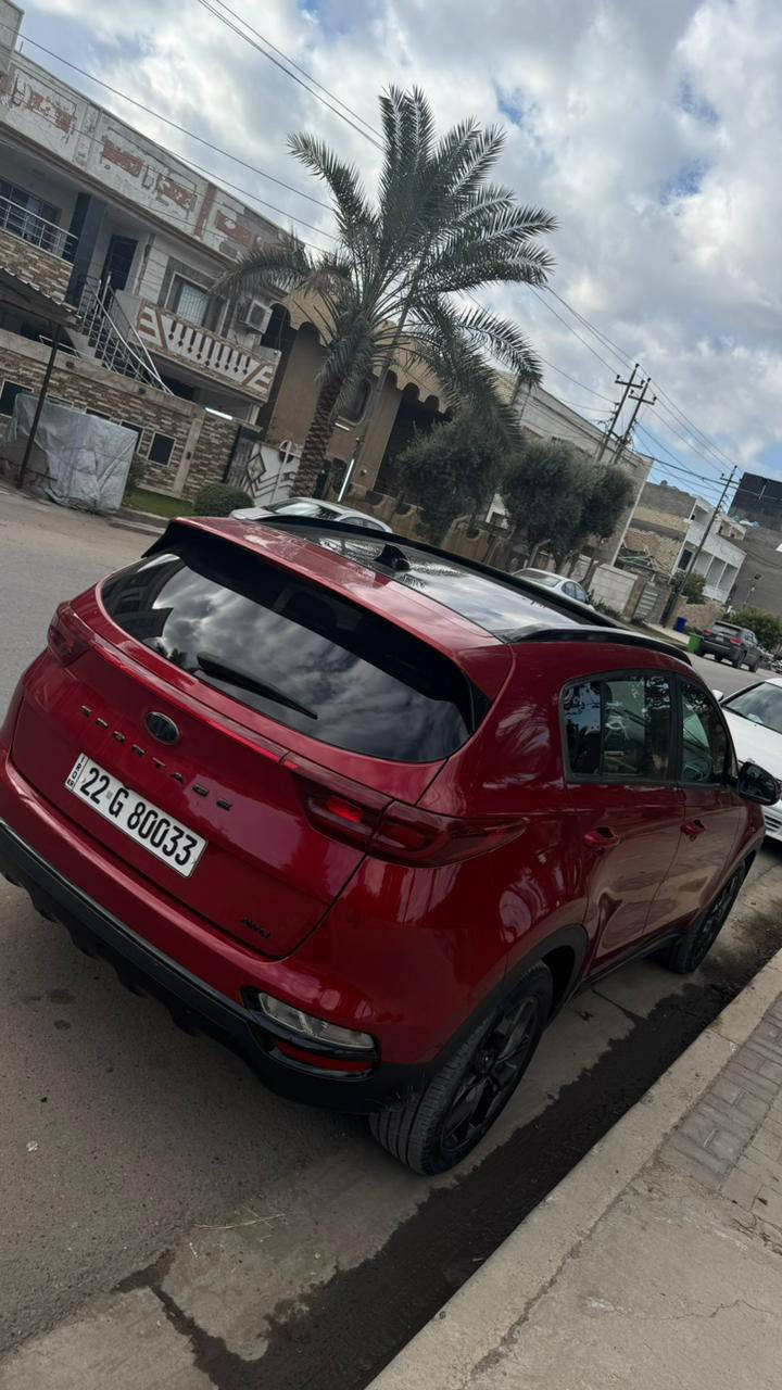 السلام عليكم سبورتج موديل 21 السياره كفاله عامه بيه فقط بارد بل بنيد شي بصيط لسياره جاهزه الف ما تصرف عليه سياره ماشيه 66 وجديد معنى الكلمة السياره فول مواصفات 1/1 فول الأخير السونر مرفق بل منشوره 166وبيه مجال للستفسار ***********
