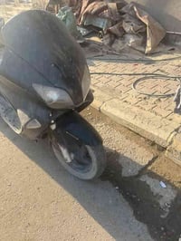 دراجه صفر ٦ للبيع صار شهر طافيه ابيع كوم حديد 07726523717