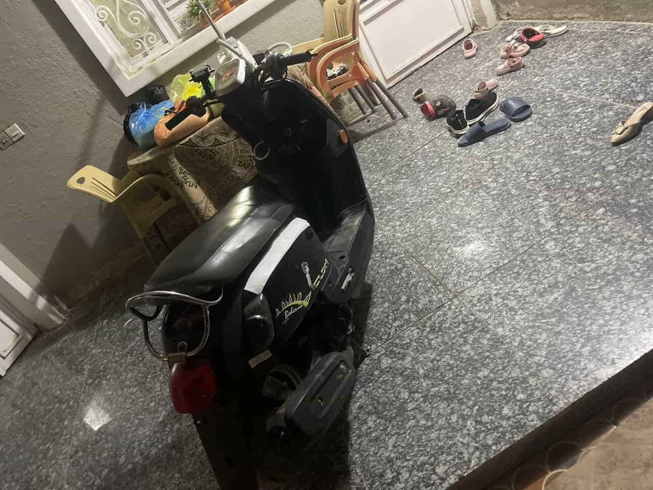 سلام عليكم دراجه للبيع بوليس مصطره موديل 11 نوزل كفاله عامه السعر خاص مكاني بابل اسكندريه ***********
