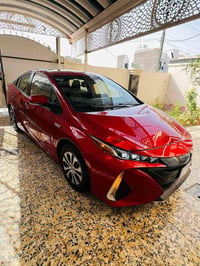 بريوس ٢٢ بلكن هايبرد رقم بغداد السعر للشراي ١٤٠ وبيها مجال التواصل وات...
