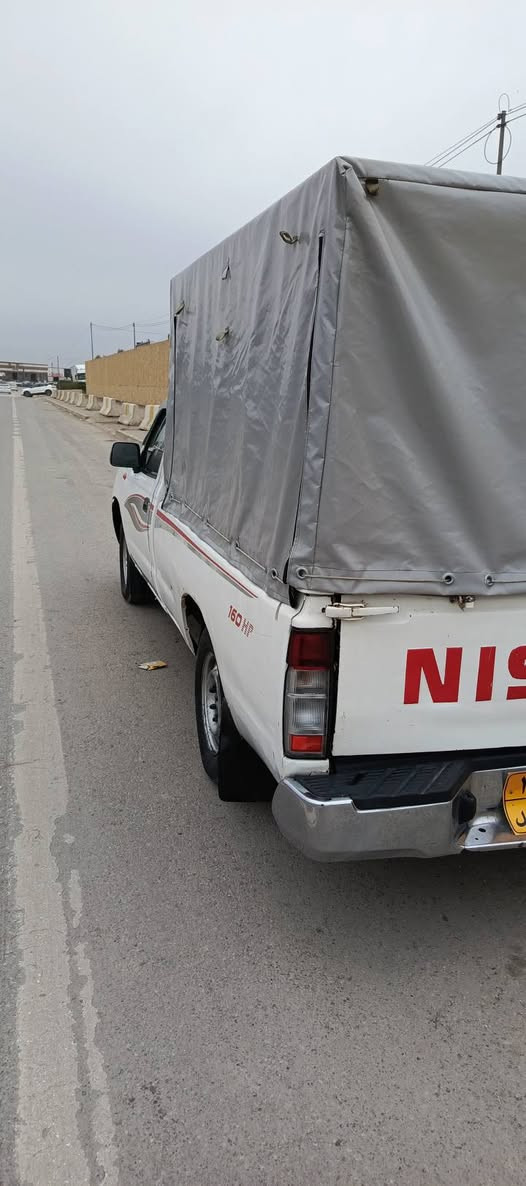 نیسان تەک 5قولاب فەلاحی موودیل 2012 لە 16وە سەنەوی بەسەرچووە مەکینەو ئەکسل بەشەرت ساردیوو کەرمی بیعەیبە سەیاریکی توندوو تۆلەو بی مەسرفە جەن پەلەی بجوک سبغی هەیە سەقفی شووشەیە سعری 95 کەلاو مەجالی کەم 7وەرەقە غەرامەی لەسەرە باش مەعامەلە بۆت دەکیرمۆ چوار تایەی تۆیە ***********
