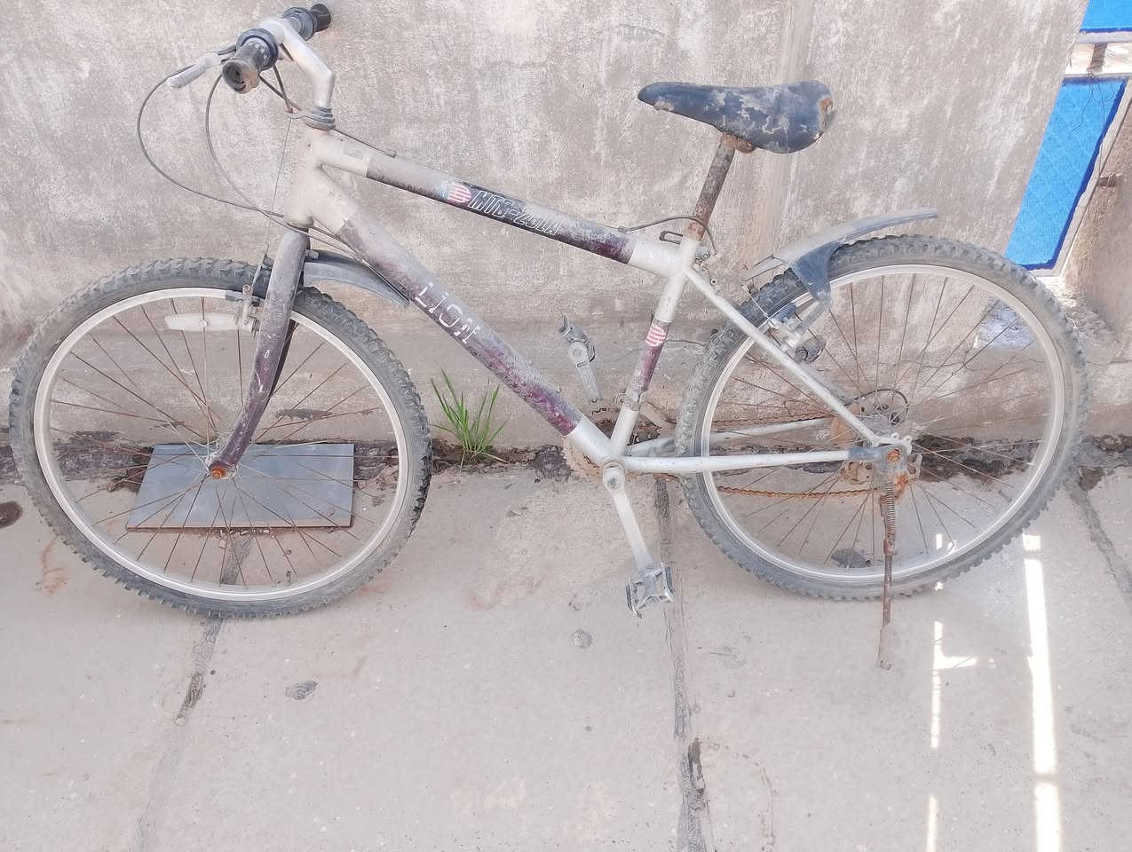 عندي هذا جبلي يرادله،صيانه،تايرات،جدد مكاني بغداد


**إذا كنت صاحب هذا الإعلان وتريد حذفه لأي سبب، رجاءا أرسل رسالة إلى الدعم الفني**