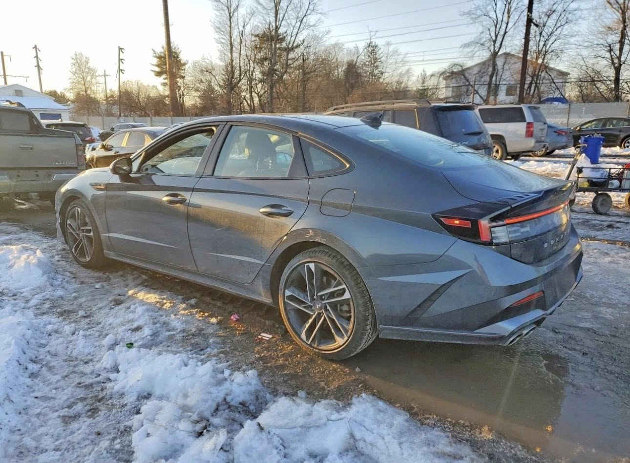 🤍بسم الله على بركة الله 🤍
مزاد السيارة 🚗 هونداي سوناتا M LINE 2024
الضرر : كما موضح بالصور المرفقة
تاريخ المزاد :: الاثنين  2026/3/30

سعر السيارة :: يحدد في  المزاد 🔒
للمزايدة ولشراء السيارة :: الحضور الى المكتب 💁🏻
مدة الوصول من 50 الى 90 يوم  🚢
عمولة المكتب 200 دولار فقط 
يتم تخليص السيارة عن طريق  المكتب 📑 

الفرع ألاول ألانبار الفلوجة مجاور مطعم حجي حسين 
وليد:***********
يوسف:***********

العنوان الفرع الثاني 
✅رمادي ✅
✅شارع عشرين✅
✅مقابل مطعم كباب الساطور✅
للأستفسار الاتصال على الرقم التالي او مراسلة الصفحة📱
غيث ***********

أوقات الدوام من الاحد إلى الجمعة ⏳
من 4:00 عصرآ  الى 10:30 مساءآ 🕓 

‏#IAAI #iaai 
‏#COPART #copart
#العراق #الفلوجة#الرمادي 
#سيارات
#مزاد_السيارات_الوارد_الامريكي
#مزادات_السيارات #الوارد_الأمر
