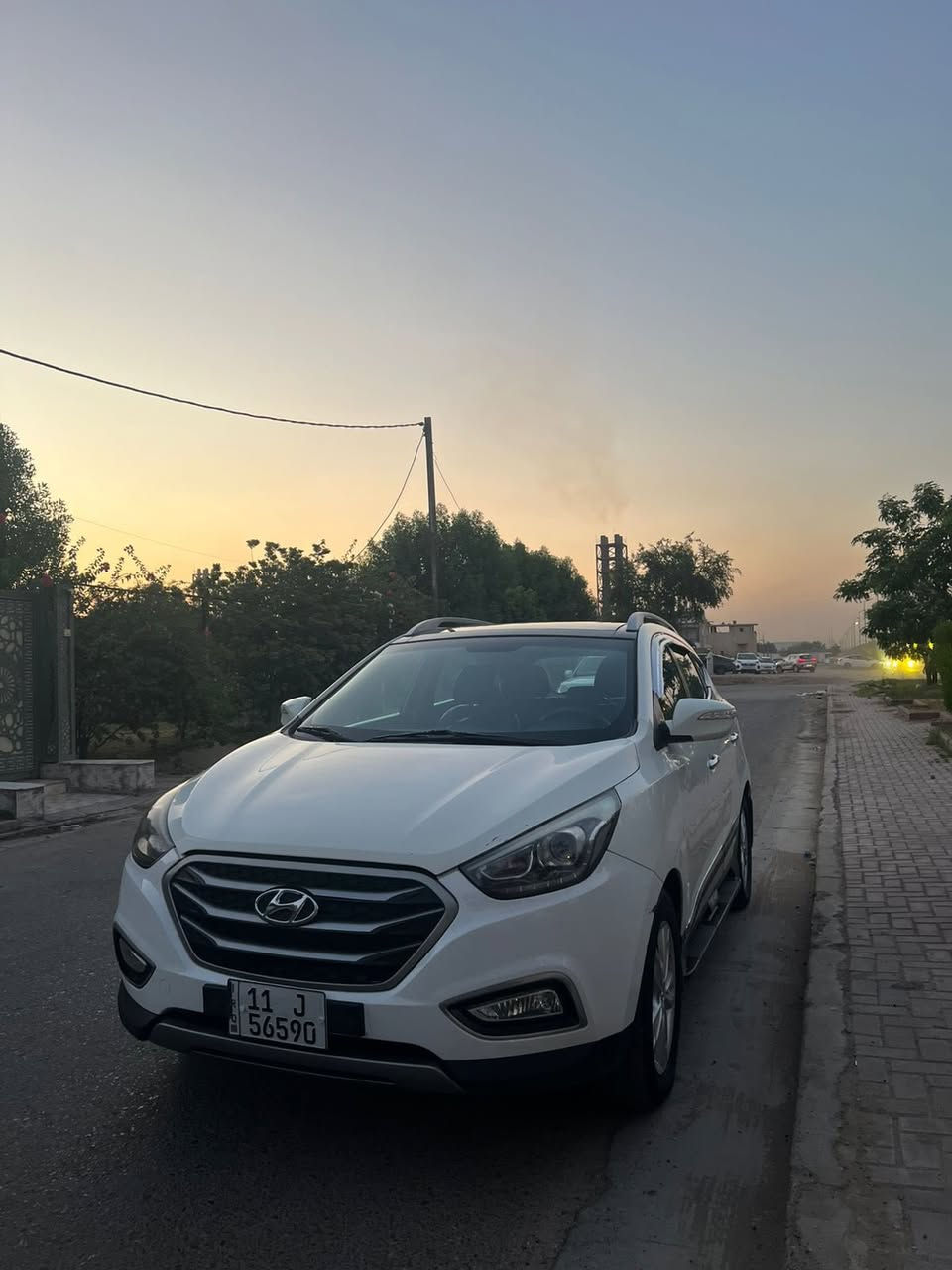 للبيع 🚘
هيونداي توسان 2011 خليجي فول 1/1
رقم بغداد إنكليزي - تحويل ثاني يوم
السيارة جاهزة وما ناقصها شي

السعر 125 قابل للتفاوض

📍 الغزالية - بغداد 
للاستفسار ***********

