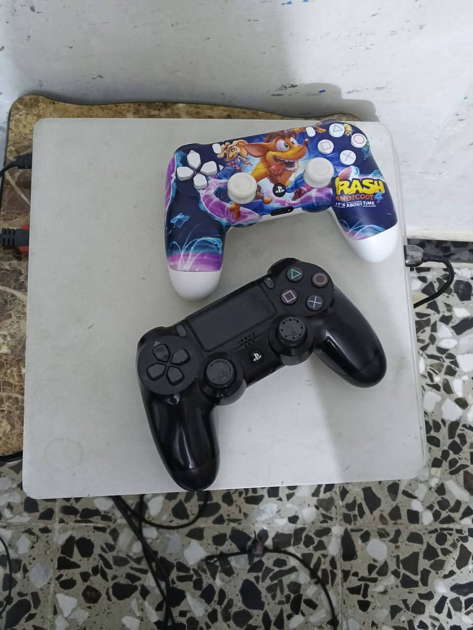 بلي فور مهكر يده اصليه ويده عاديه سعر 275الف وبي


**إذا كنت صاحب هذا الإعلان وتريد حذفه لأي سبب، رجاءا أرسل رسالة إلى الدعم الفني**