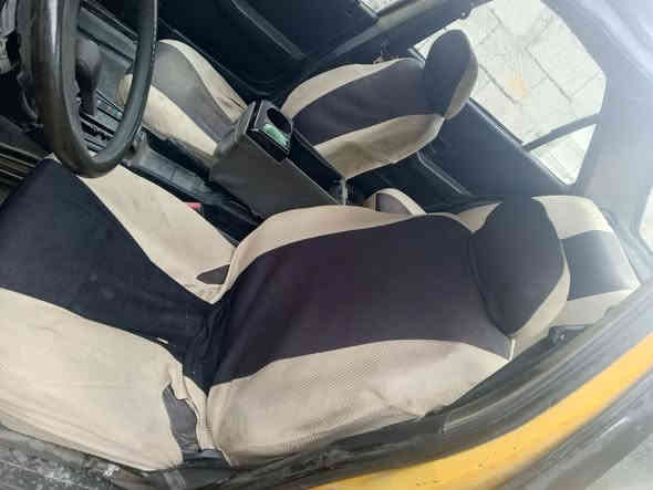 سلام عليكم بيجو روى مكينة وكير ونجي 4 اكسل كارينه صدر جديد رقم  واسط ألماني تحويل عليها هيه  200 صدر جديد مشط كهربايات عنون بغداد سياره ناعمه 
سعر 14وبيها مجال
***********
