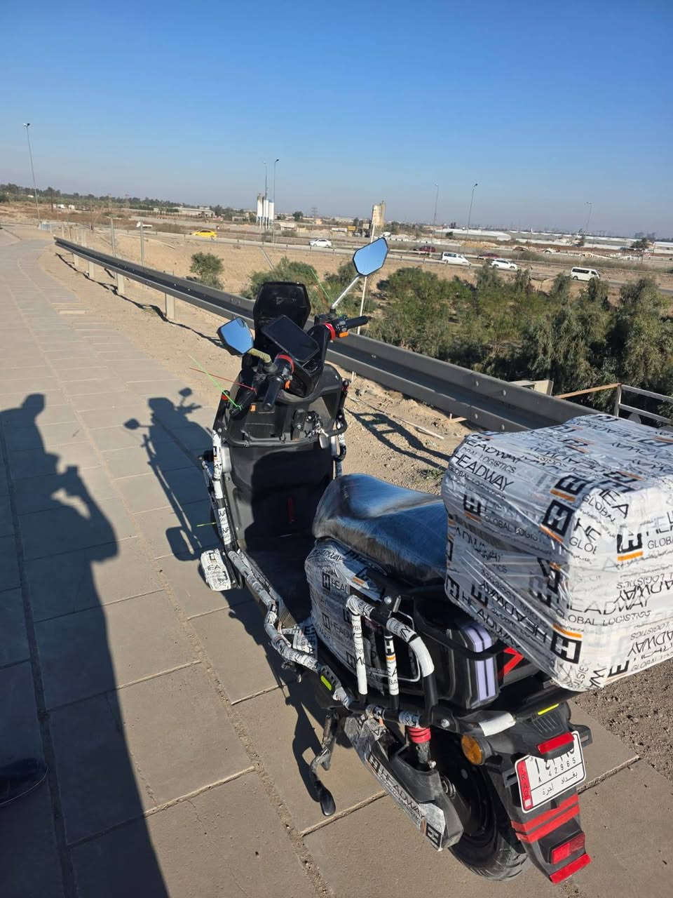 دراجة شحن للبيع الاسم صاعقة  مستعملة شهر واحد بعدهة جديدة السعر 1250 المكان أبو غريب شارع الزيتون ***********هاتف
