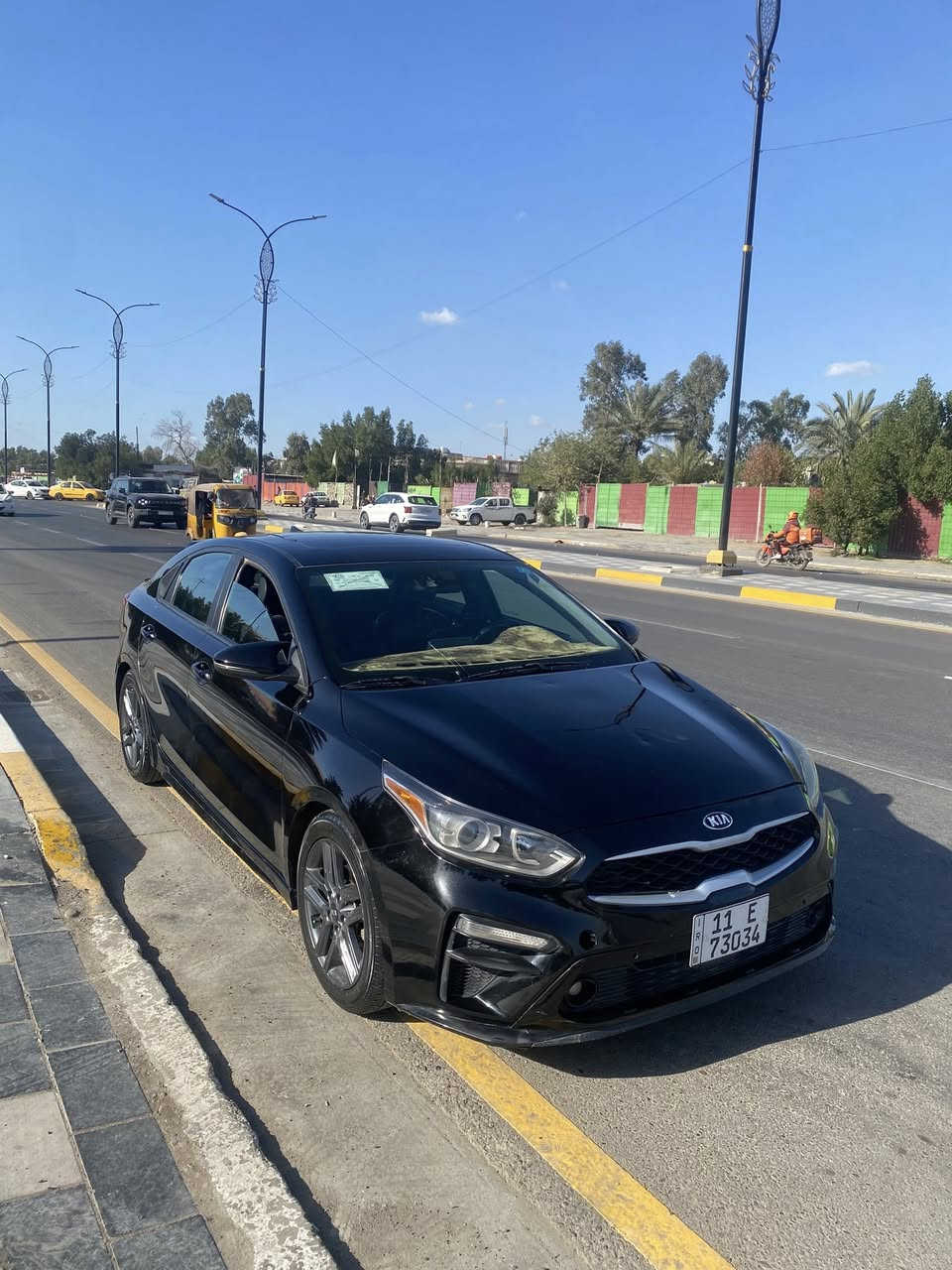 السلام عليكم فورتي 2021 GTline السياره فول موصفات واحد على واحد محرك 2000 دوش 
الموصفات :
فتحته سقف
رادارات 
نقطه عمياء
حساسات
تحكمات ستيرن جهتين
بصمه + بصمه بابين + بصمه صندوق
نضام الترحيب عند الاقتراب
كشنات جلد وكنتارا مع ختم GTline ومطرز باللون الابيض 
شاشه كبيره كار بلاي
تحديد المسار 
نضام سبورت ونورمال 
لد خلفي 
اشاير بالمري
كشنات كهرباء ومساج
وبعد بيها هواي موصفات 
الحادث مرفق بالصور 
السعر 130 وبيها مجال الي متعجبه السياره والسعر يعبر المنشور وان شاء الله يلكه الي تناسبه مكاني بغداد ***********
