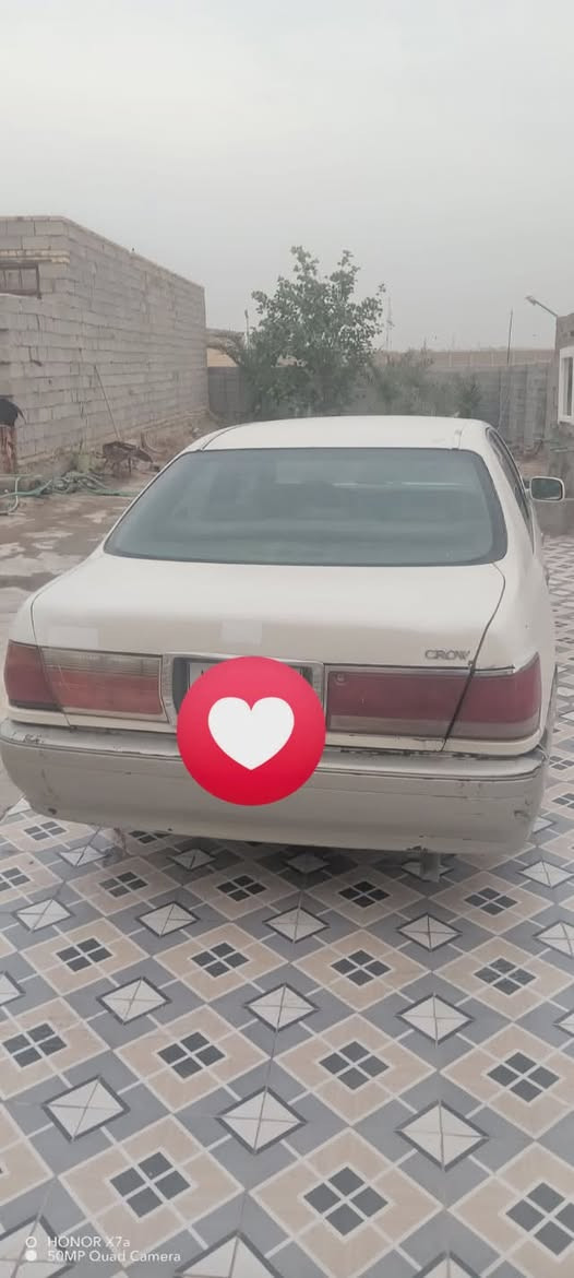 سيارة ملكه ادوات محركها 3000 فيفتي سيارة نضيفه وسعرهاكلش  مناسب 21ورقه
لو تحسب سعر مكينه واربع اوياله نجمه الاصلي تجيب فلوسها 

دواخل نضيفه 
لي يدور مناسب هذا بمعنى الكلمه مناسب 
ذي قار قضاء النصر ***********
