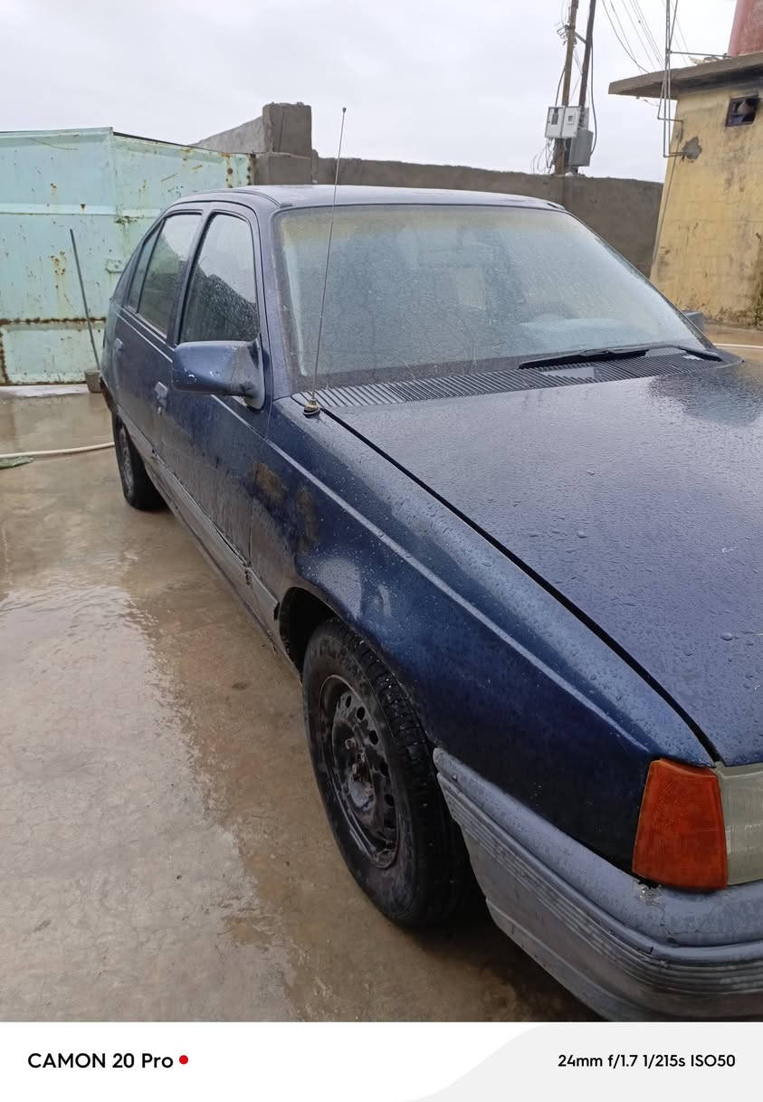 السلام عليكم شرط اتحويل موديا 92 كير محرك شرط كهرباء كلهه شغاله طخم تاير جدد اسعر 22ورقه رقم نكليزي *********** مكاني الشرقاط موشراي لاتخابر تكلي اجيك
