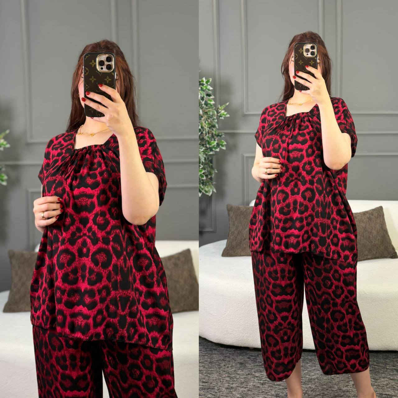 #جديد وصل
لكثرة الطلبات تم تكرار الموديل 

#تراك كشمير 
متوفر 12 لون

قياس فري سايز يلبس 45 لحد وزن 90

سعر 13 الف توصيل مجاني جميع محافظات العراق


**إذا كنت صاحب هذا الإعلان وتريد حذفه لأي سبب، رجاءا أرسل رسالة إلى الدعم الفني**