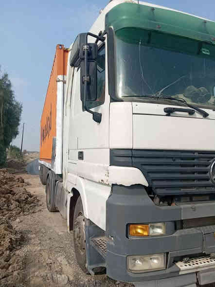 كتروز البيع موديل 2001 رقم دهوك راس وعربانه سعر 200وبيه مجال *********** عنوان بغداد
