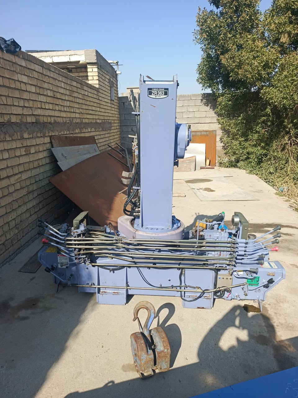 كرين مخالف زيرو للبيع ***********بغداد
