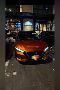 🚗 **للبيع نيسان سنترا SR موديل 2023** 🚗  ✨ لون **مشمشي توكلر** مميز ون...