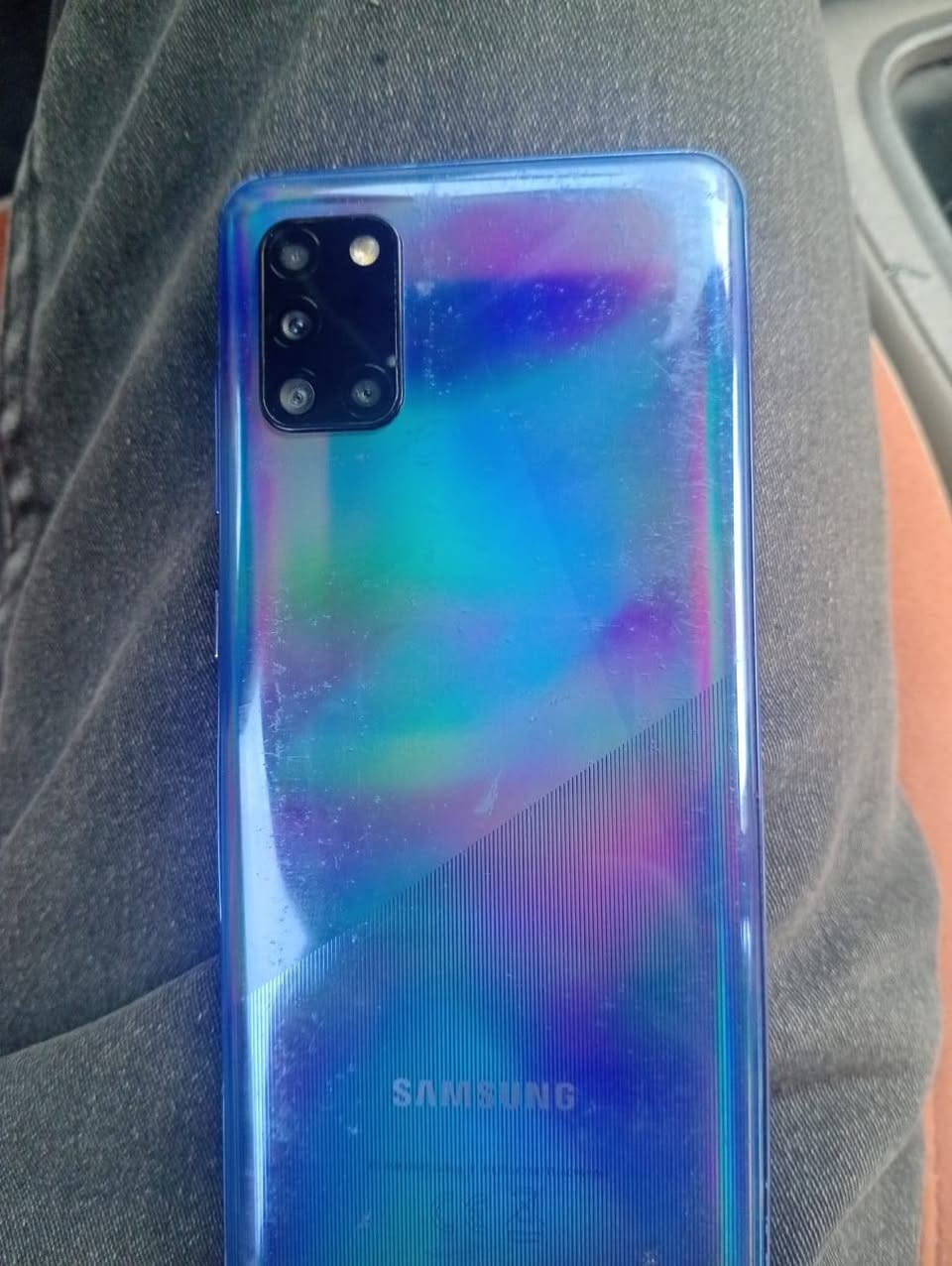 السلام عليكم
جهاز A31 بصمه شاشه ذاكره 128 
جهاز بي فطر من فوك خفيف مثل مموضح 
للبيع 65 وبي مجال


**إذا كنت صاحب هذا الإعلان وتريد حذفه لأي سبب، رجاءا أرسل رسالة إلى الدعم الفني**