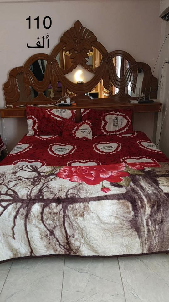 السلام عليكم. للبيع نجف حي القدس الاسعار مكتوبه على الصور وبيهه مجال الاتصال فقط واتساب ***********
