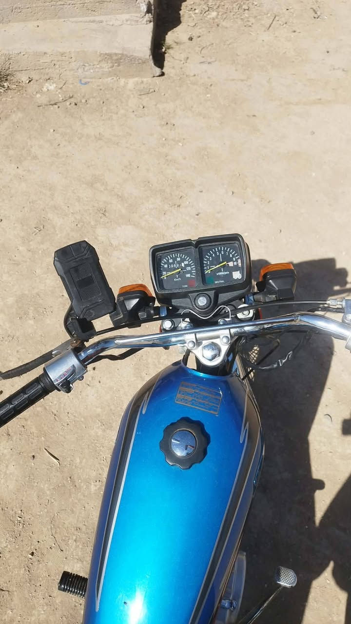 سلام عليكم دراجه ارشا للبيع اوراق  2024 كامله من كلشي كهربائيات شغاله كله مكينه ممفتوحه سعره 600 وبيه مجال قليل  دراجه خير من الله  مكاني محموديه  ***********: ***********
