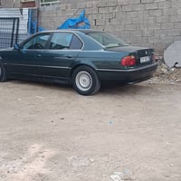 بي ام دبليو ٧ • ١٩٩٦ • ابو غریب حي صديق