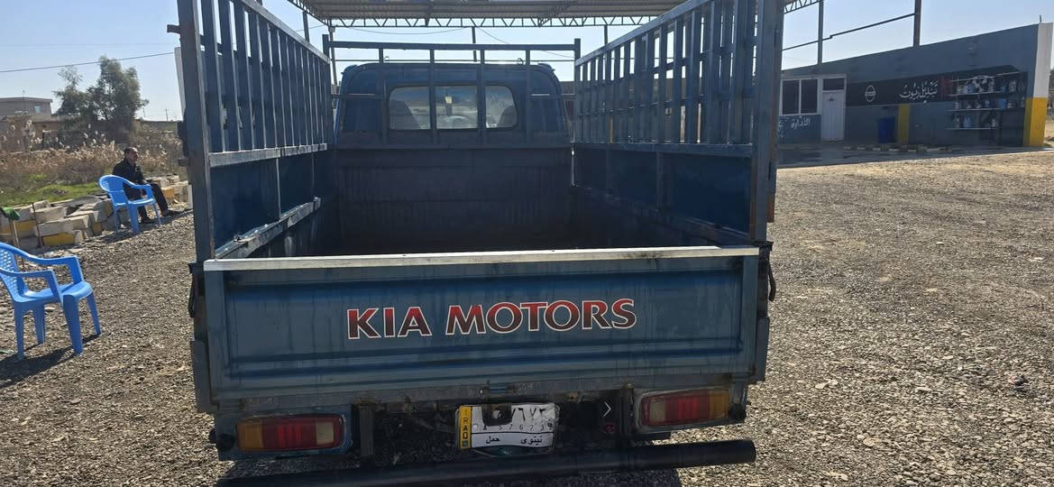 كيا فونتيرا قلاب موديل ٩٩ رقم نينوى 
السياره باسمي بيها حصة كاز لكن السنويه سقطت شهر ال العاشر ٢٠٢٥ كير محرك وايرمنيه السياره جاهزه من كلشي 
السعر المطلوب 70ورقه وبيها مجال للشراي مكان السياره قرية الكسك ***********
