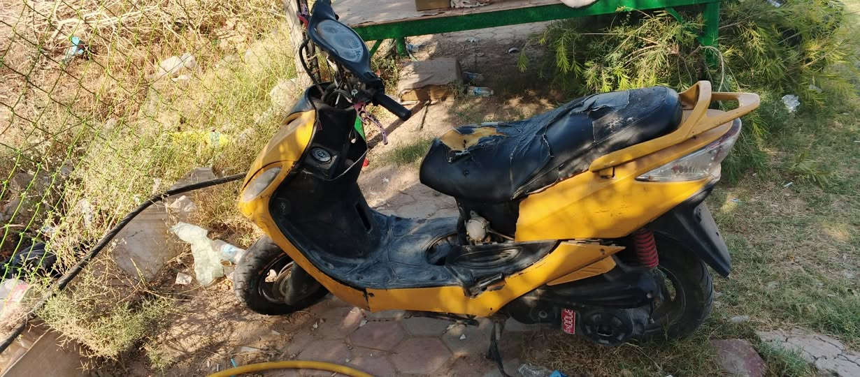 السلام عليكم دراجه كماكو للبيع السعر 200وبيه مجال قليل دراجه بيه خيط بخار خفيف مكان النجف للاستفسار خاص او الرقم ***********

