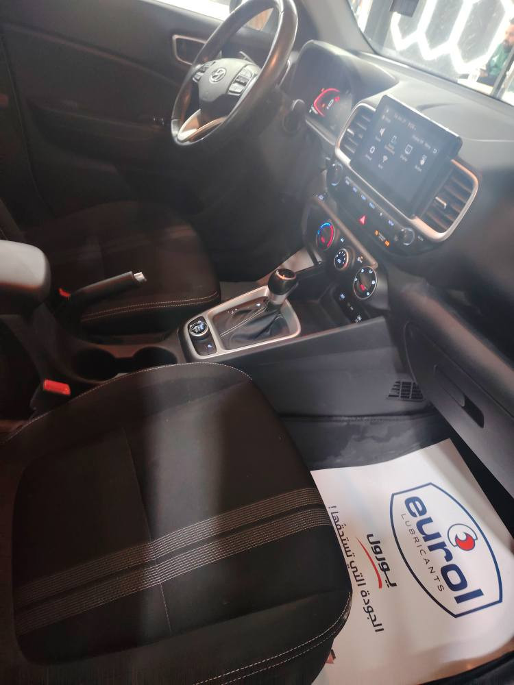 سلام عليكم
فينو 23 للبيع

محرك 1600 دبل نزل
السياره بيه بنيد و جنطه بس تبديل بدون اي صبغ
كير و مكينه مكفولات
مواصفات حساسات اماميه و خلفيه
بصمه و تشغيل عن بعد ما عده الفتحه
شاشه السياره ماشيه 50 الف كيلو
وفتحه شحن تايب سي
السياره بدون رقم
السعر 120 وبيه مجال
مكاني بغداد سبع البور
للتواصل
*********** بغداد, العراق
