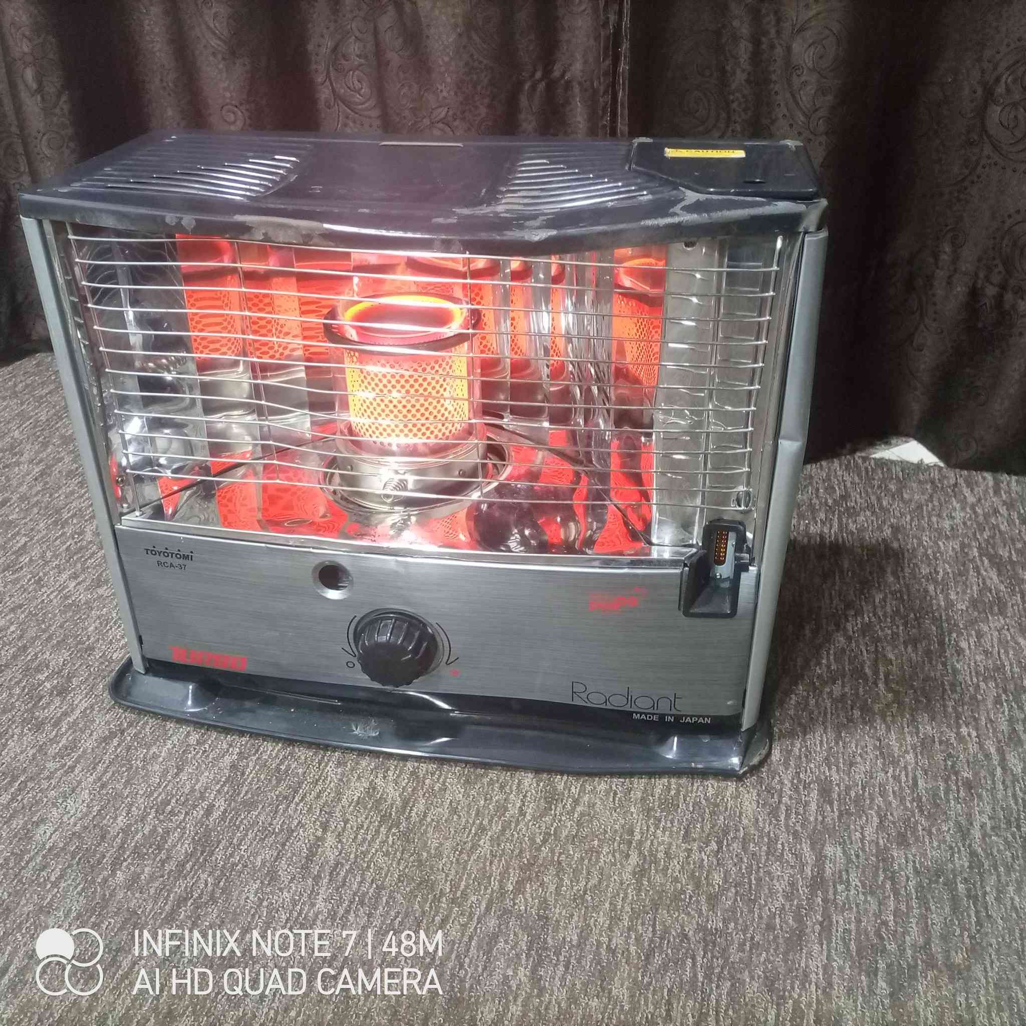 للبيع صوبه توربو الياباني الاصلي ليزري كلش نظيفه السعر ٩٠الف فتيلة جديده الاصلي مبدل الاتصال***********
