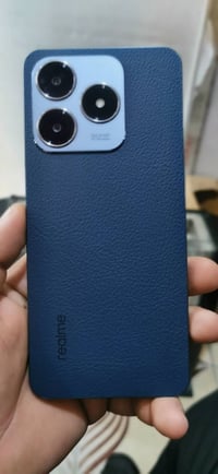 ريلمي سي ٦٣ • ٢٥٦/٨+٦ • كلو شرط