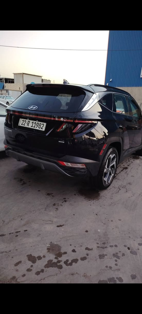 توكسون 2023
سيارة بيها قطعة صبغ بوند فقط وبيها مكانين ضربة ينرادلها تعديل بارد
سيارة فول مواصفات. Limited 1/1
ماشية  61 الف km
بانوراما ✅
بصمة ✅
كشنات جلد ✅
كشنات تدفئة ✅
كشنات تبريد ✅
كشنات خزن ✅
كيج الكتروني ✅
صندوق كهربائي شفط ✅
كاميرات 360 ✅
اوتو بارك ✅
كير ازرار✅
بعد مواصفات
سعر 180 وبيها مجال
للاستفسار  *********** أربيل, العراق
