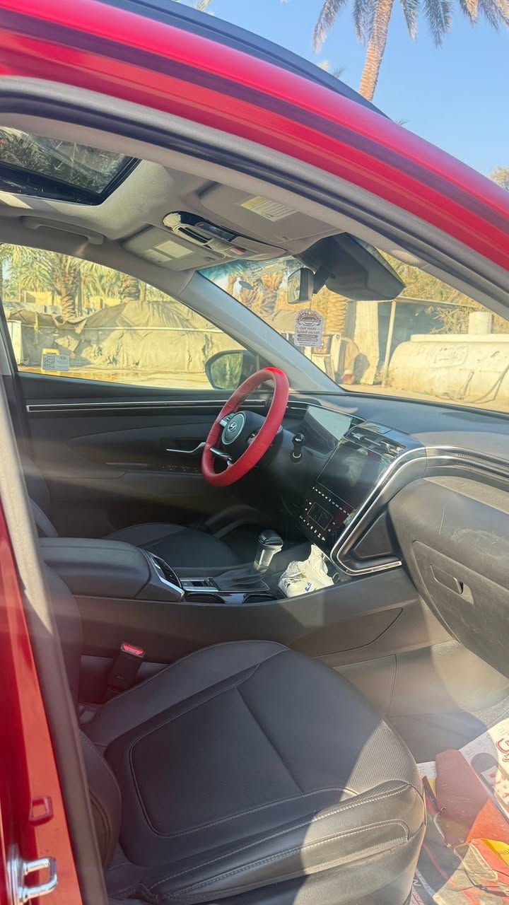 السلام عليكم
توسان ٢٤ أمريكي فول موصفات بدون ايرباك
حادثه بنيد بدون اي دواخل ماشيه ٦٠٠٠ زيرو 
بيها بارد بالجنطه حتى الدعاميات مكفوله

موصفات 
بصمه 
فتحه 
رادرات
تحكمات
جنطه كهرباء
ويل ١٩
جلد
كشن كهرباء
حساس خلفي
لد امامي خلفي
سايد بريك بصمه

السعر ١٩٢وبي مجال بسيط
مكاني بابل 
***********
