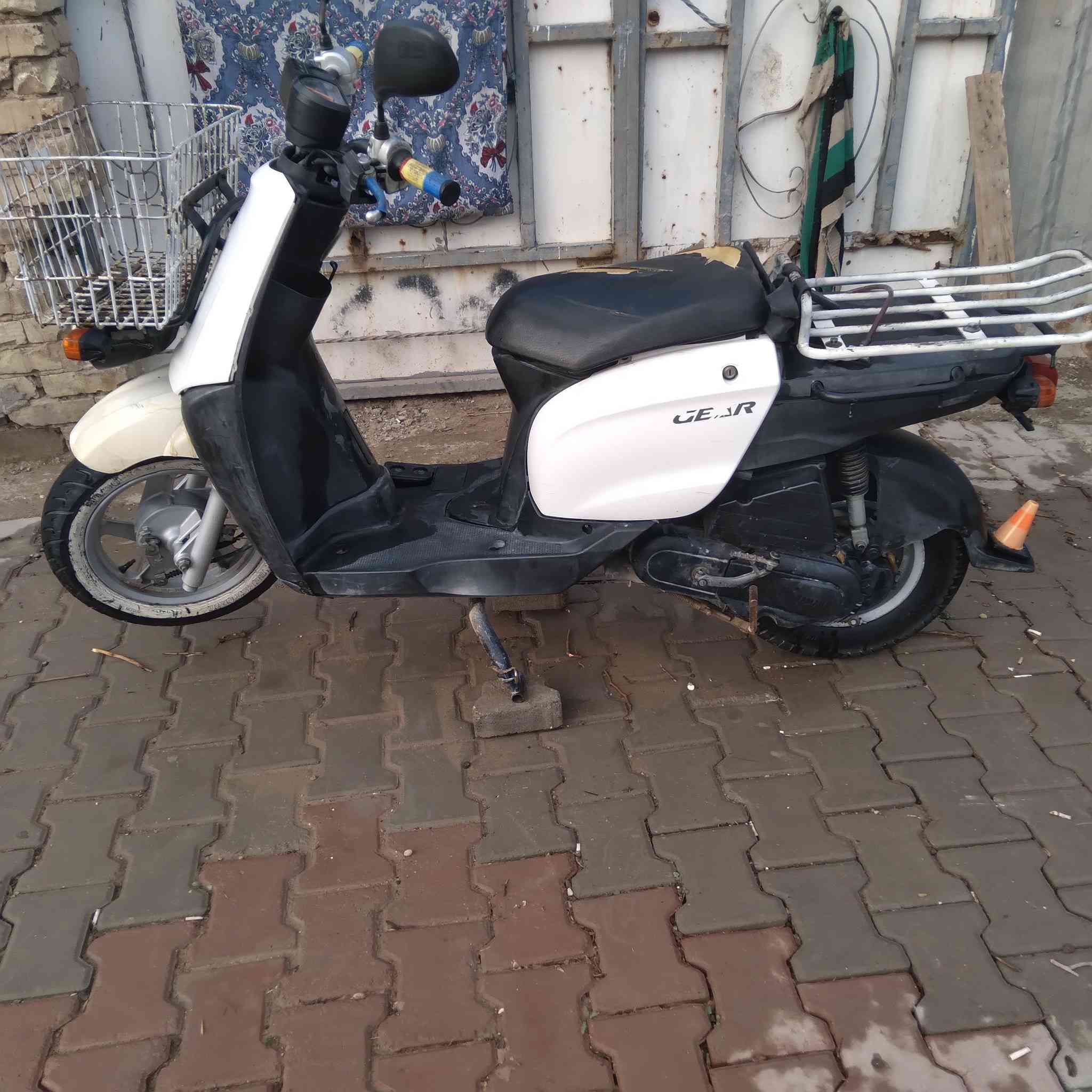 البيع درجة بيكم نوزل كلشي شغال مكاني بلحسنيه مال رشديه تصل رقم *********** مل متواجد بلفيس بوك
