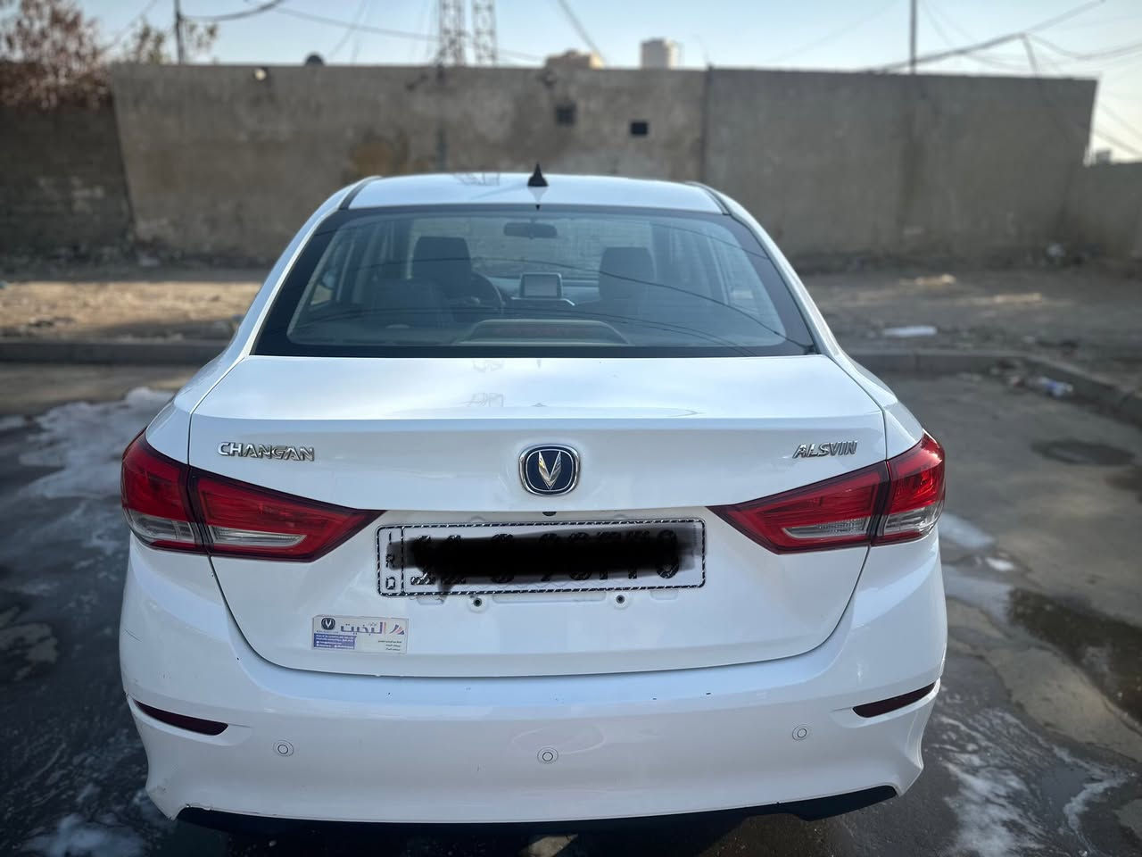 سلام عليكم جمعه مباركه 
للبيع فقط شانجان L7 موديل ٢٠٢٣ رقم بغداد 
صبغ باب وره الصدر 
وبيها مكانات بارد
ماشيه ١٣٠ الف 
مكاني بغداد الدوره 
السعر ٨٠ وبيها مجال 
(***********)
