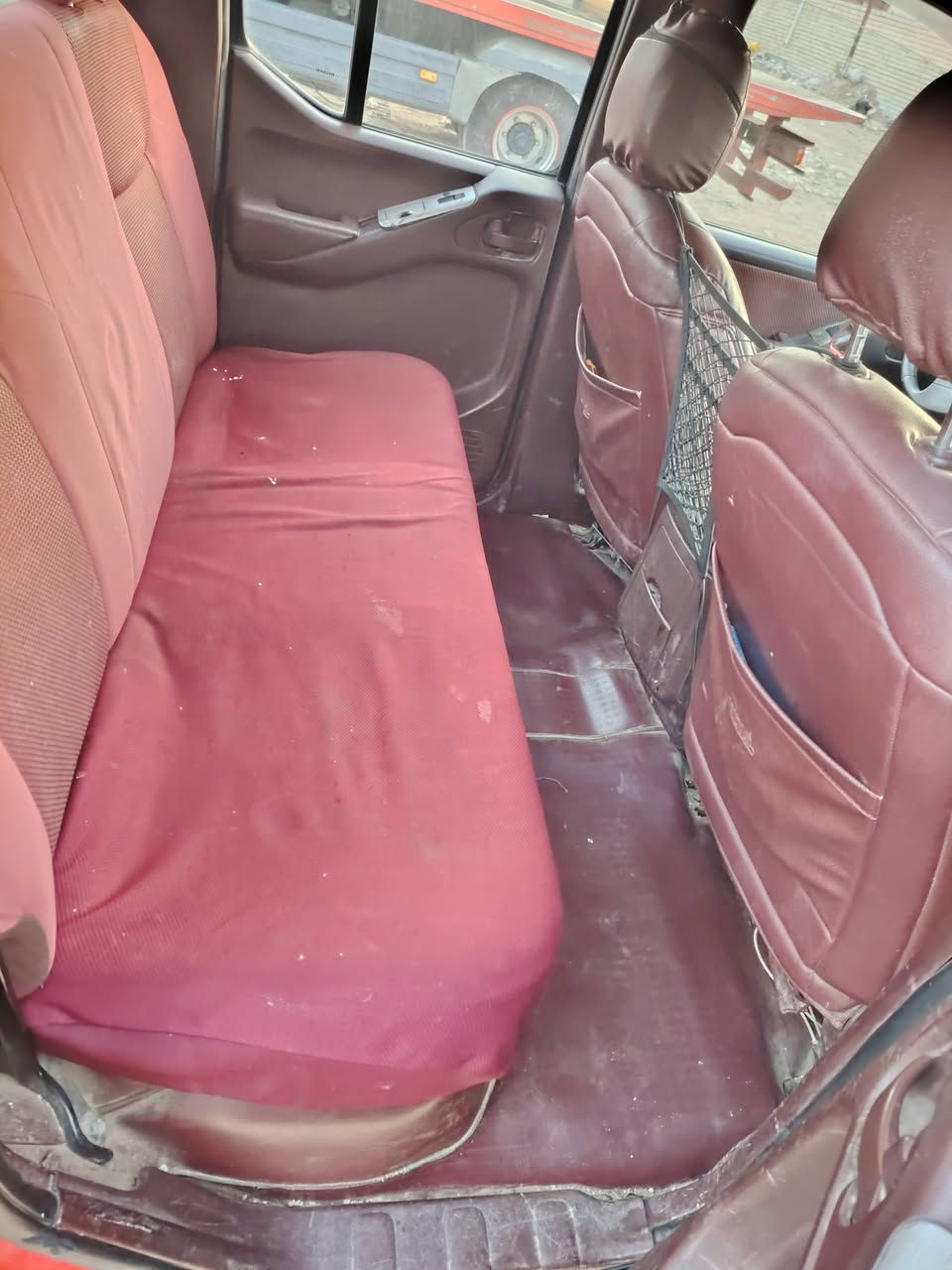 نيفاره ٢٠١٠ امراوس اسبورتج ٢٠١٠ او٢٠٠٩ ***********
