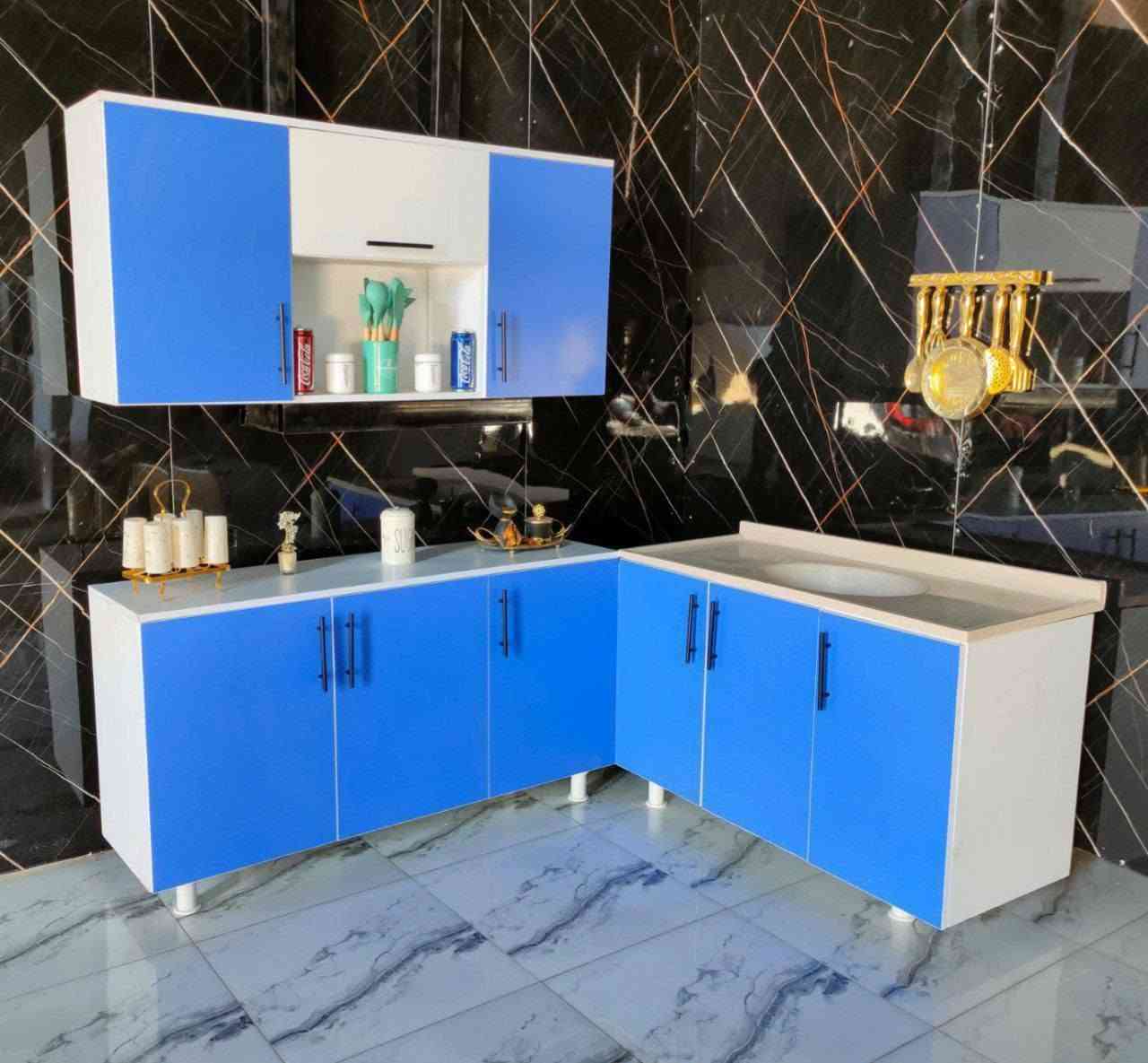 كاونتر خشب MDF متر ونص ارضي وملحق مع سنك متر و20 مرمر السعر 225 الف

👈اذا تريد السنك متر ونص اضافه 25 الف على السعر 
👈اذا تريد  انضيف مجر واحد اضافه 10 الف على السعر
👈اذا تريد المرمر اسود اضافة 5 الف على السعر
👈اذا تريد انضيف ثلاث مجرات اضافه  25 الف على السعر
👈اذا تريد اضافة  ملحق فوك السنك اضافه 75 الف على السعر 
👈اذا تريد اضافة فاترينا اضافه 85 الف على السعر


**إذا كنت صاحب هذا الإعلان وتريد حذفه لأي سبب، رجاءا أرسل رسالة إلى الدعم الفني**