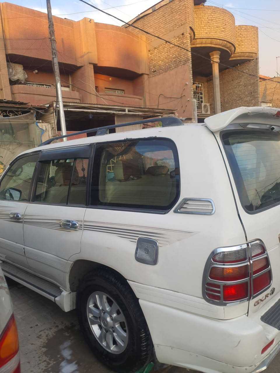 سلام عليكم لاندكروز 2004 محدثه 2007 رقم بغداد تخم تاير حداديه جديده للعلم مصبوغه حزام السياره تبريد 3 قطع بدون حادث   كلها شغاله الكهربائيات  تفاصيل اكثر السعر 140 وبيها مجال للطيبين 
***********
