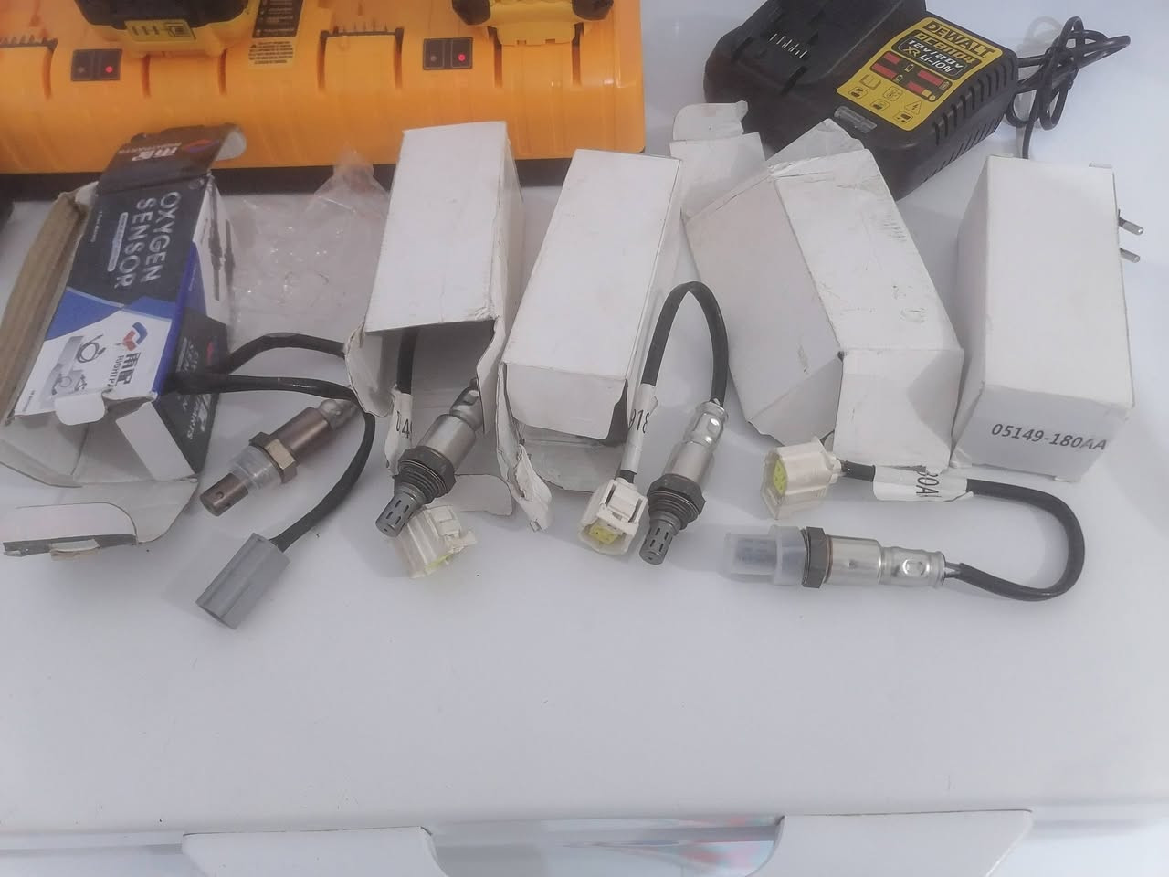 الكارتون الأبيض اربع قطع مو ٣


**إذا كنت صاحب هذا الإعلان وتريد حذفه لأي سبب، رجاءا أرسل رسالة إلى الدعم الفني**