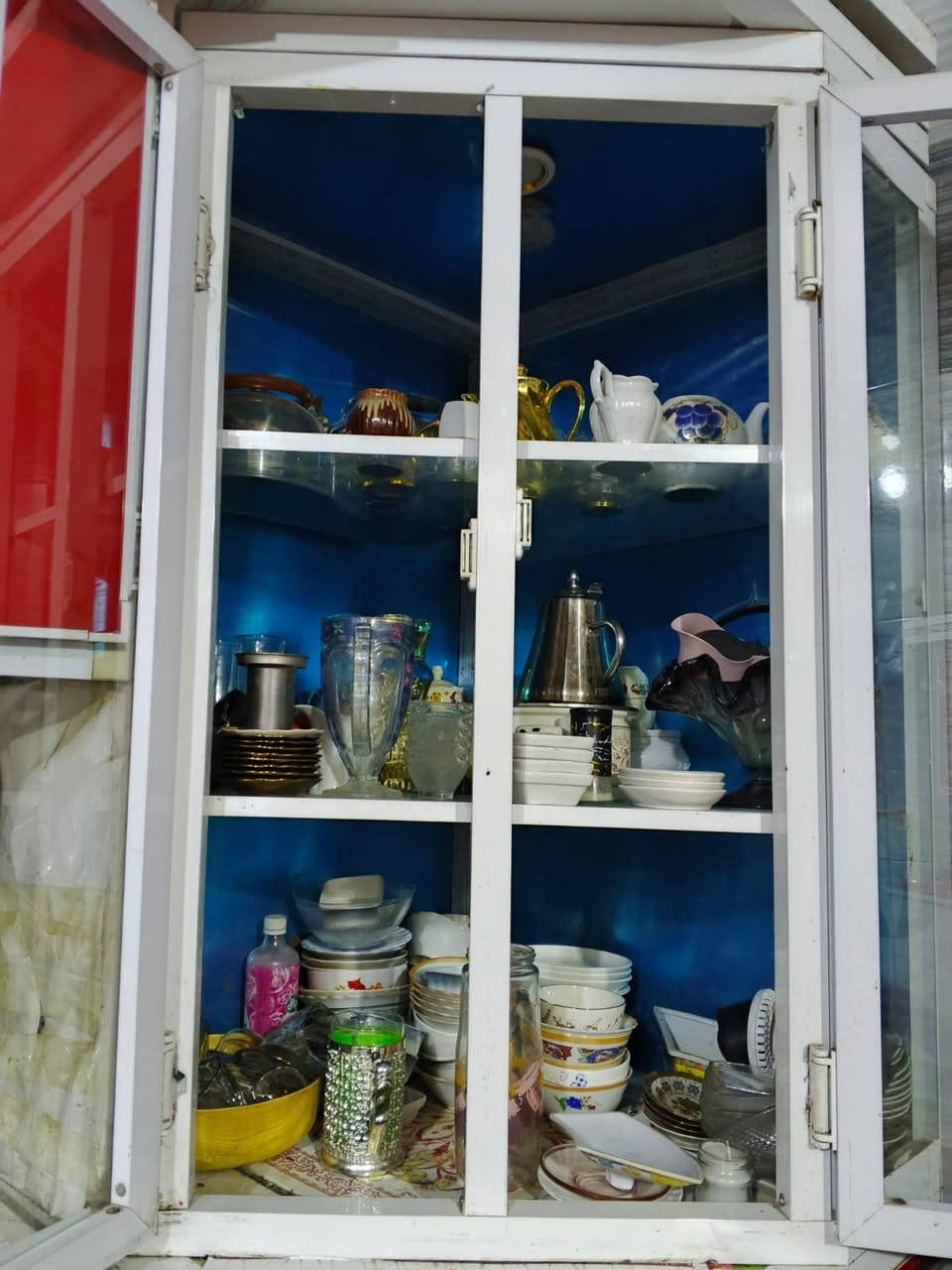 للبيع كاونتر وسنك للبيع السعر 200 تواصل على هذا الرقم *********** النجف, العراق
