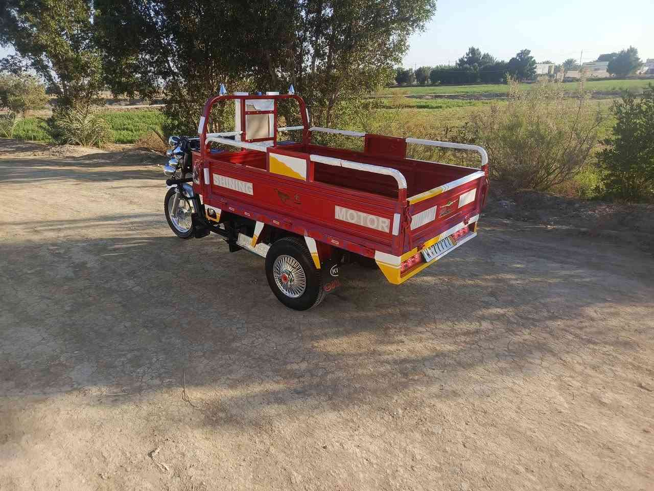 السلام عليكم ستوته للبيع موديل 13 ماكينه 20 اوراق سوري ستوته مقفوله كفاله عامه نقلس ستوته مال جناي ما بيها اي نقص العنوان بابل الشوملي السعر مليون و200 بيها مجال قليل ***********//***********
