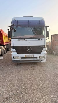 اكتروس ميكه موديل 1997  رقم بغداد انكليزي  مثبته بالسنويه عربانه 4 محا...