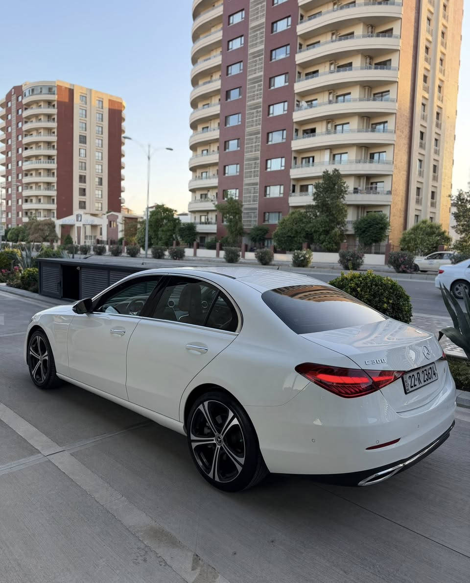 سلام عليكم مارسدس C300 موديل 2025 ماشيه 12 الف بعدها بحالة الوكاله سياره جديده سعر مناسب جدا🔥🔥
بصمه سلايد كشنات جلد ٥ كامرات كشنات كهرباء وكشنات تدفئه تبريد كشنات خزن دواخل لد 64 لون كامل رادارات و GPS ٣٦٠ درجه حساسات لايتات زينون ليزري نظام خرائط جيل الجديد لمارسدس دوسات ومري ترحيب علامة مارسدس كشنات مساج تحديد مسار صندوق كهربائي لايتات متحرك تفاعلي وتكدر تتكلم مع المارسدس عبر الصوت نظام سماعات ميردين ماركه وسياره بعد بيها هواي مواصفات بيها قطعه وربع صبغ بدون دواخل بشرط بدون شخوط بدون رصعات كير ومحرك بشرط ومابيها مسجات يعني بدون اي خلل مسويلها سيرفس كامل بلشركه السعر 338 مكان السياره السليمانيه و ب اسمي راسن احولك ***********
