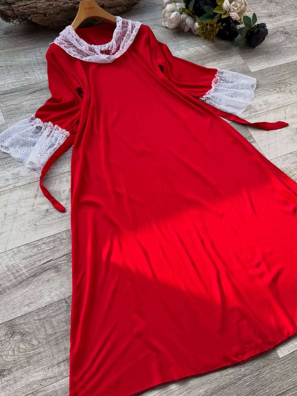 #جماااااال_العيد_وصــــــــل
راحة تلبسينها… وأناقة تشوفينه🙂🤍😊
اختيار مثالي للبيت ولمّات العائلة ❤️🌺🦋🐅
😌👗 دشداشة كشمير مطاط تطعيم تور
قياس L_xl_2xl_3xl
#سعــــــــــــــــــــــــــــــــــــر15
يوجد توصيل داخل المسيب الفين دينار 
يوجد توصيل محافظات


**إذا كنت صاحب هذا الإعلان وتريد حذفه لأي سبب، رجاءا أرسل رسالة إلى الدعم الفني**