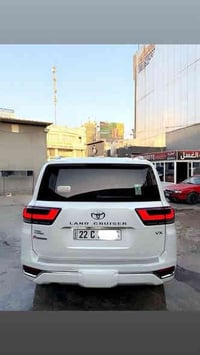 VX twin turbo 2022  38km  سياره فول مواصفات vx معروفه   ضمان شركه جيها...