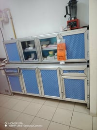 كاونتر المنيوم • ٣ قطع • نضيف