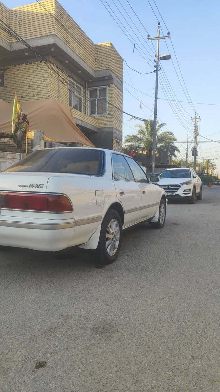 السلام عليكم مارك للبيع موديل91بسمي مكفوله قص ونقل چثه سنويه 28 مكينه وكير وتبريد مكفول المشط تعبان بس مصبوغه جماليه بدون حادث السعر 38وبيه مجال بسيط مكاني كربلاء رقم:***********
