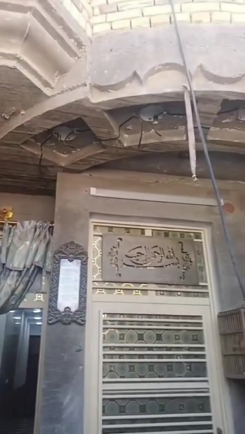 السلام عليكم الدر للبيع مساحه 100 متر بناء حديث في حي البتول الزراعي بشارع ثلااجات وشراي يتصل ع هاذه رقم ***********
