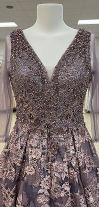 بدلة • مقاس ٦٥-٧٥ • نادر الاستخدام